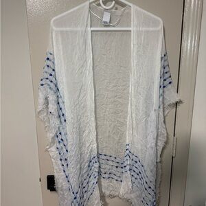 Nordstrom Rack Lightweight White Kimono Cover-Up with Blue Stitching